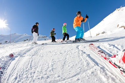 Famille au ski