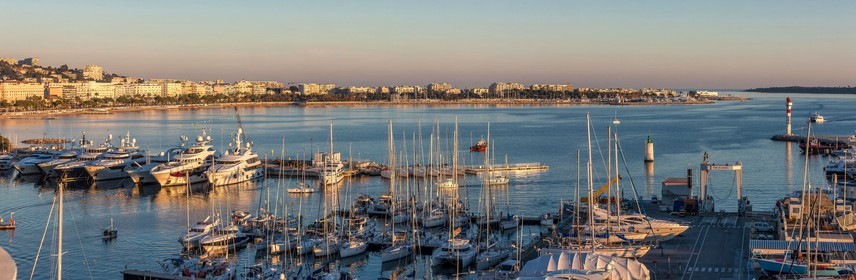 Cannes vue de l'Hôtel Radisson Blu 1835