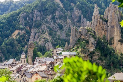 Péone