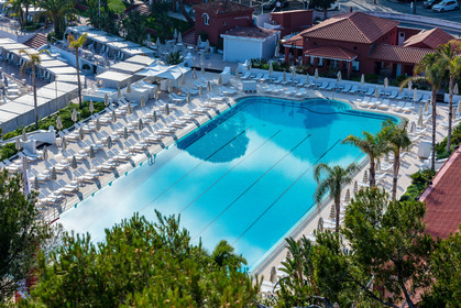 Monte-Carlo Beach