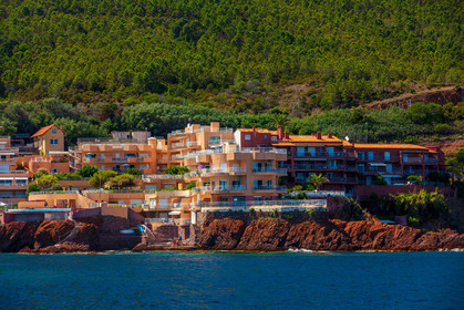 Corniche d'Or