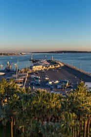 Cannes vue de l'Hôtel Radisson Blu 1835