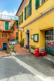 Valloria