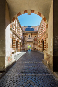 Toulouse