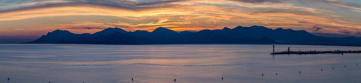Cannes vue de l'Hôtel Martinez