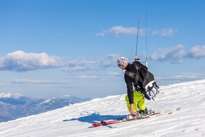 Snowkite