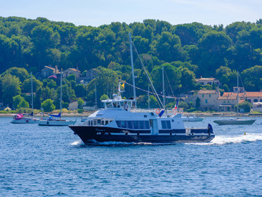 Croisette II