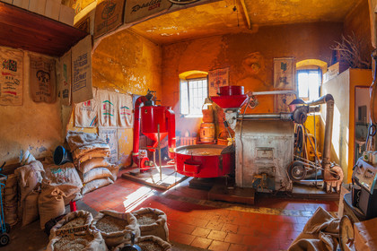 Le Bon Café