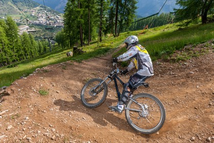 Vtt Auron