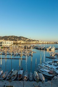 Cannes vue de l'Hôtel Radisson Blu 1835