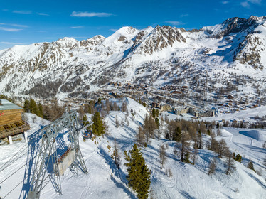 Isola 2000