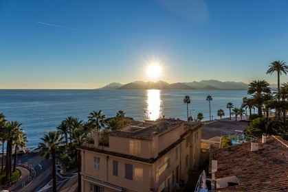 Cannes vue de l'Hôtel Radisson Blu 1835