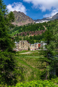 Isola 2000