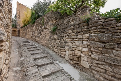 Gordes