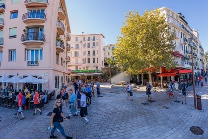 Cannes