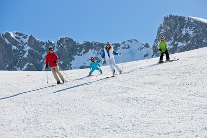 Famille au ski