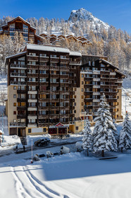 Isola 2000