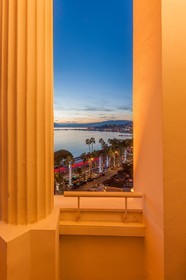 Cannes vue de l'Hôtel Martinez