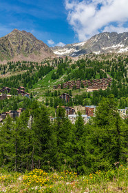 Isola 2000
