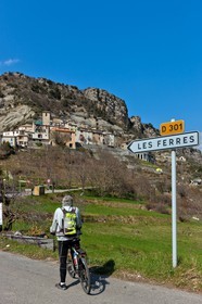 Les Ferres