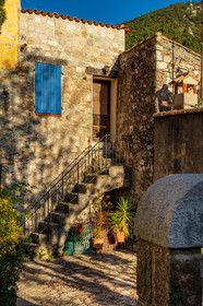 Peille