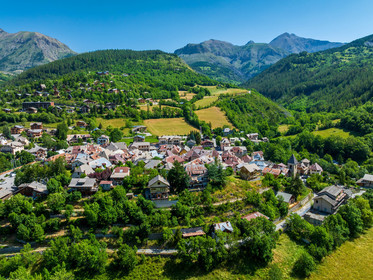 Allos