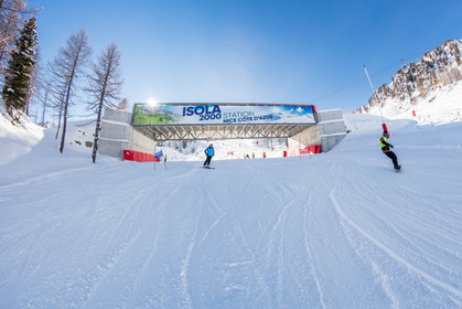 Isola 2000