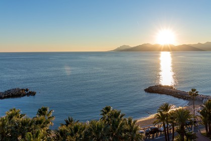 Cannes vue de l'Hôtel Radisson Blu 1835
