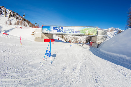 Isola 2000