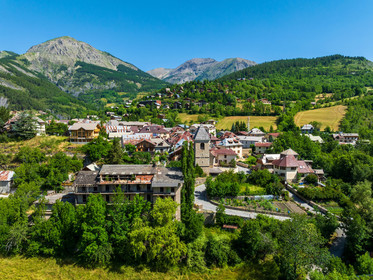 Allos