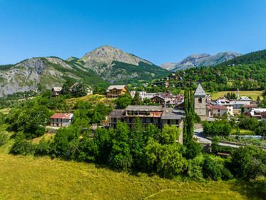 Allos