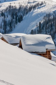 Isola 2000