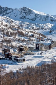 Isola 2000