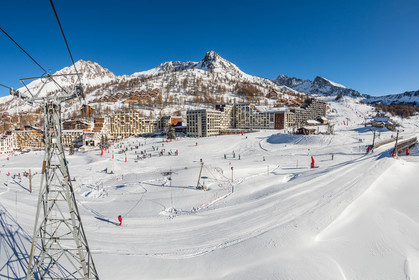 Isola 2000