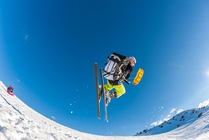 Snowkite