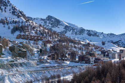 Isola 2000