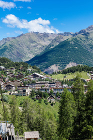 Auron