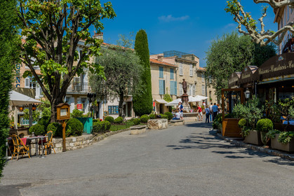Mougins