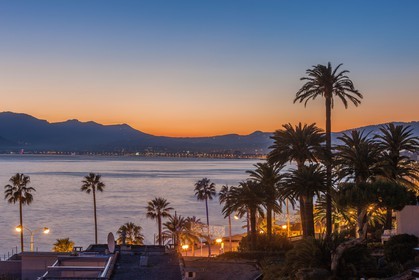 Cannes vue de l'Hôtel Radisson Blu 1835