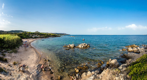 Cala Longa