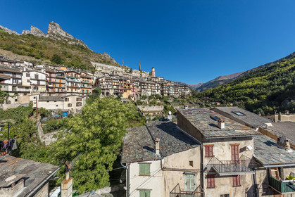 Tende