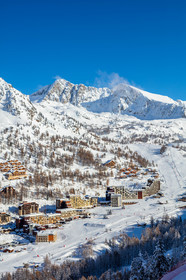 Isola 2000