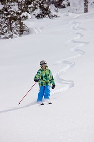 Ski en poudreuse à l'Audibergue