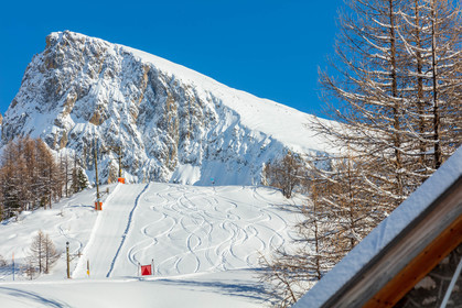 Isola 2000