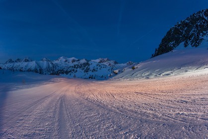 Isola 2000