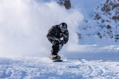 Snowboard