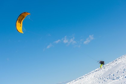 Snowkite
