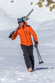 Ski