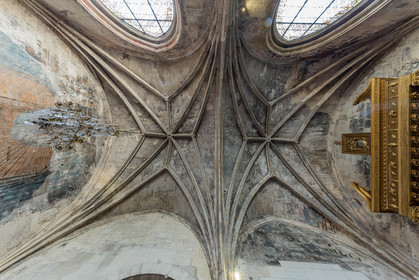 Arles