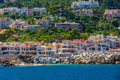 Corniche d'Or